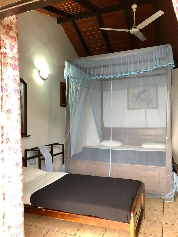 Ambiente Hotel Ела Екстериор снимка
